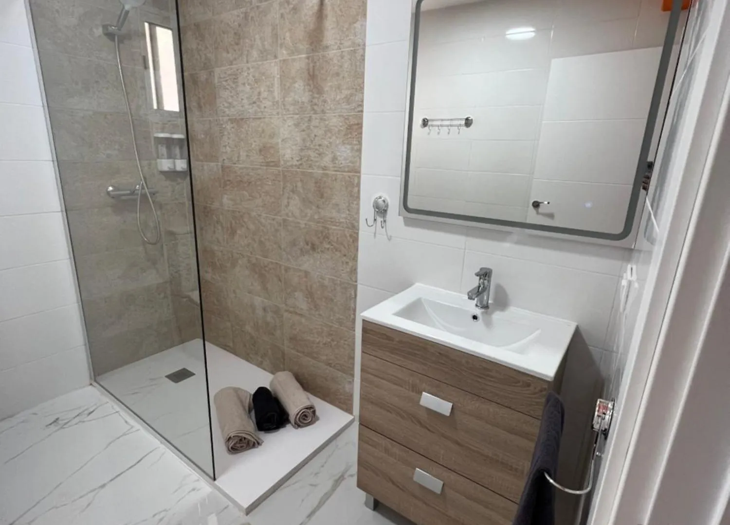 Fabuloso Apartamento,1A Linea De Playa A Estrenar. Mojacar